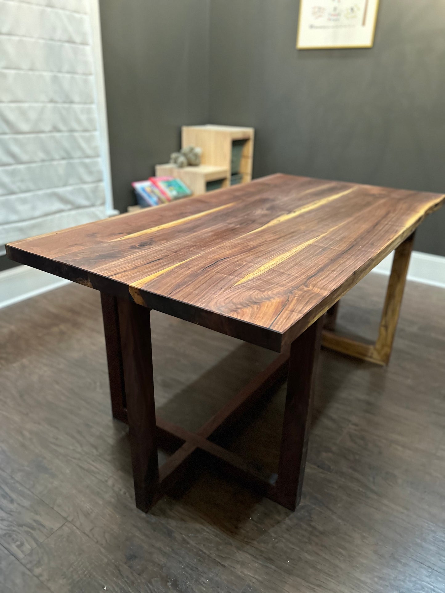 Eleanor Dining Table