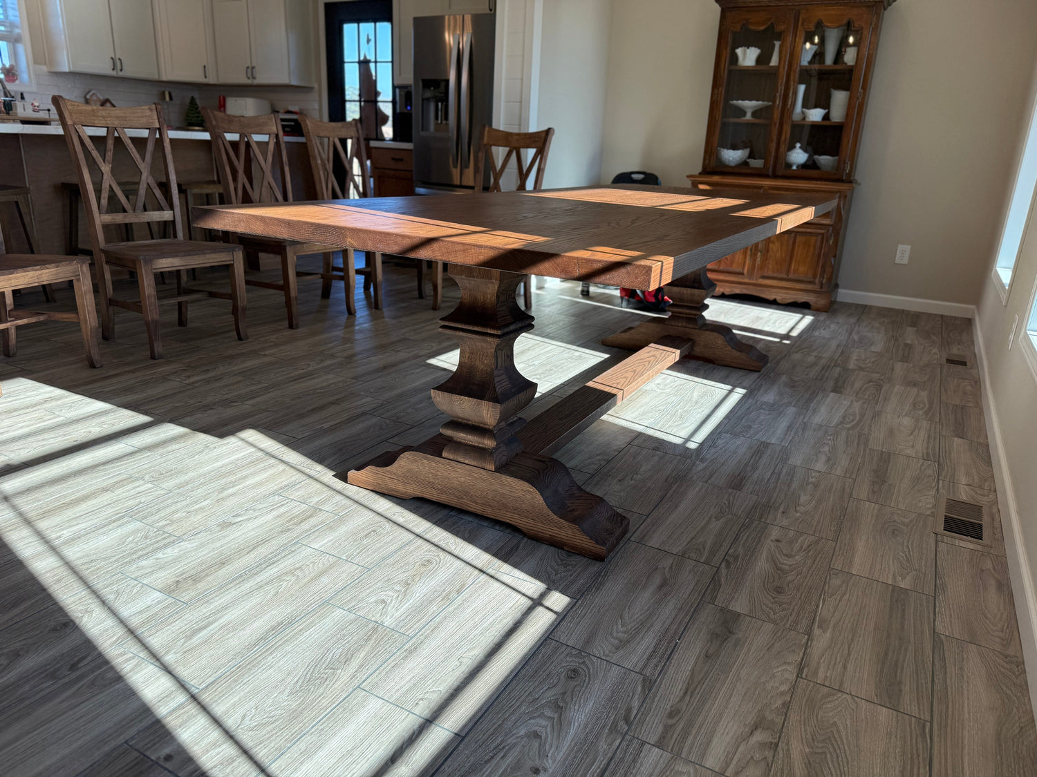 Trestle/Pedestal Tables