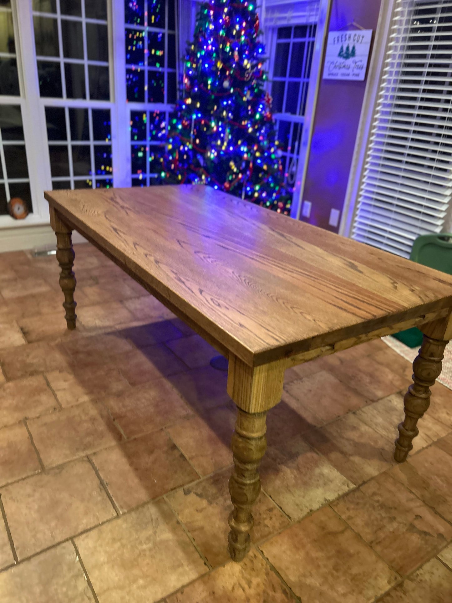 Adelaide Table