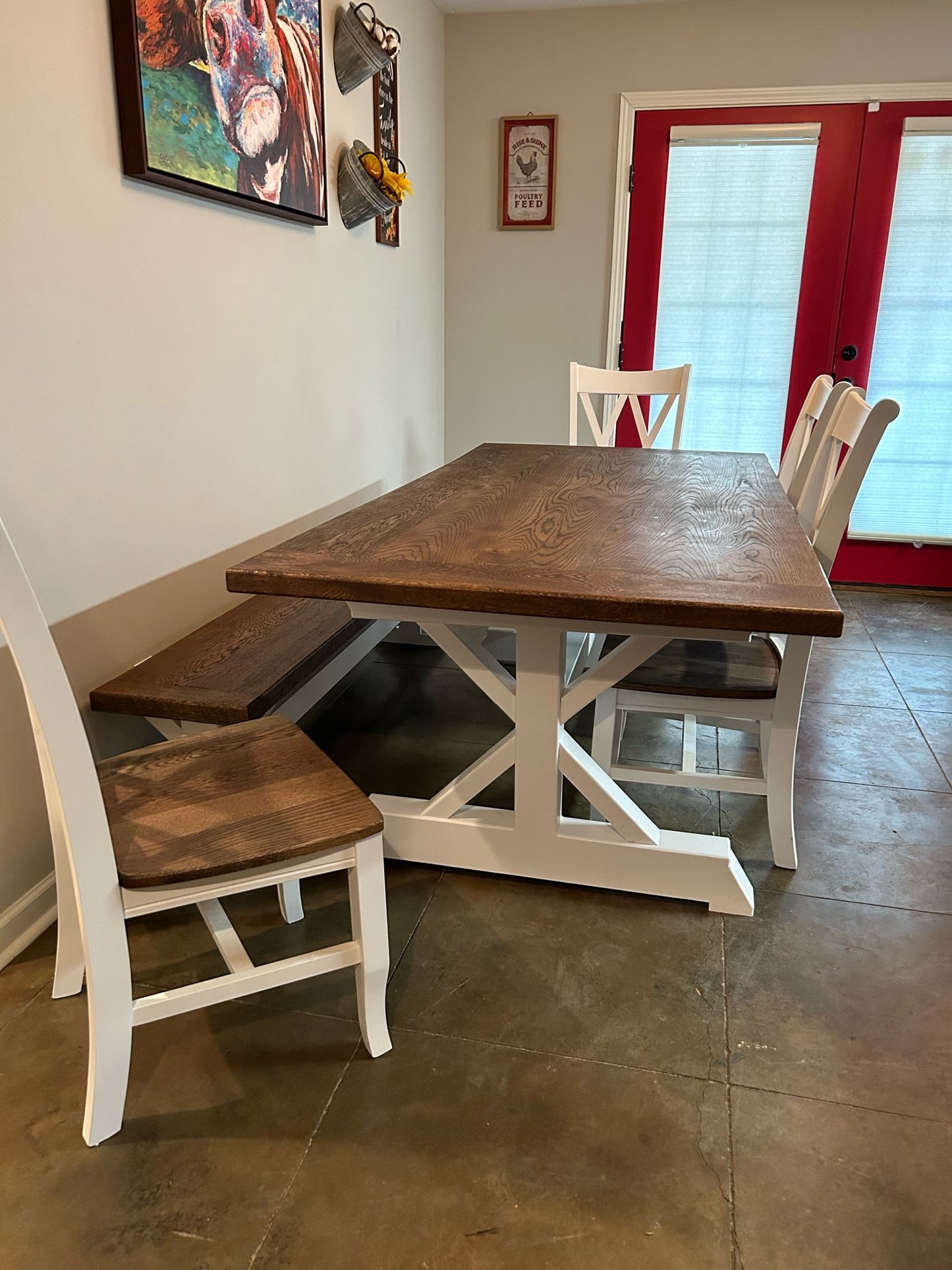 Laurel Dining Table